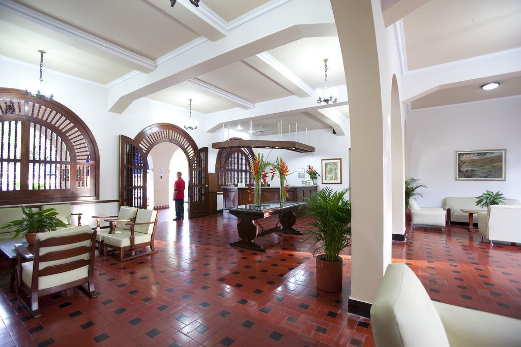 Hotel Guadalajara Buga Luaran gambar